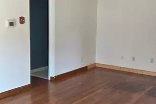 6022 Forrest Hollow Ln, Springfield, VA 22152 - Photo 8