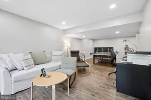 1416 Rosewood Hill Dr, Vienna, VA 22182 - Photo 36