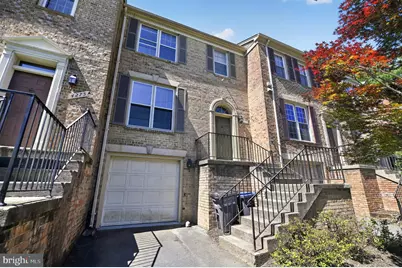 4277 Fox Lake Drive, Fairfax, VA 22033 - Photo 2