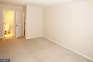 2300 Pimmit Dr, Falls Church, VA 22043 - Photo 12