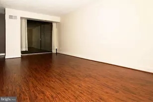 2300 Pimmit Dr, Falls Church, VA 22043 - Photo 14