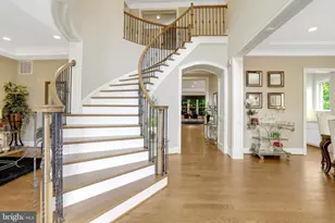 7108 Penguin Pl, Falls Church, VA 22043 - Photo 4