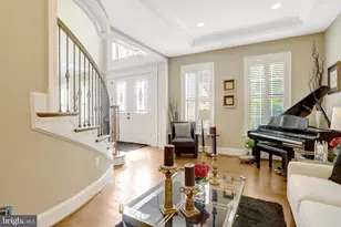 7108 Penguin Pl, Falls Church, VA 22043 - Photo 8