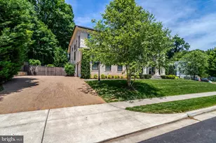 7108 Penguin Pl, Falls Church, VA 22043 - Photo 118