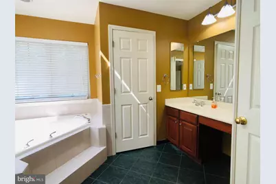 4312 Park Green Court, Fairfax, VA 22030 - Photo 32