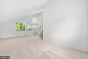 2105 S Bay Ln, Reston, VA 20191 - Photo 46