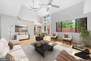 2105 S Bay Ln, Reston, VA 20191 - Photo 22