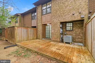 2006 Headlands Circle, Reston, VA 20191 - Photo 30