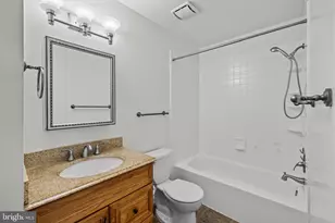 6018 Timber Hollow Ln, Springfield, VA 22152 - Photo 16