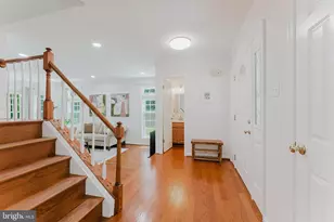 9203 Byron Terrace, Burke, VA 22015 - Photo 10