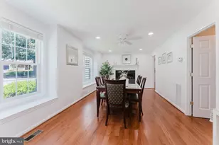 9203 Byron Terrace, Burke, VA 22015 - Photo 32