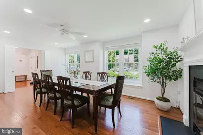 9203 Byron Terrace, Burke, VA 22015 - Photo 8