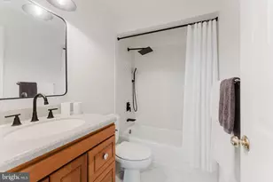 9203 Byron Terrace, Burke, VA 22015 - Photo 20