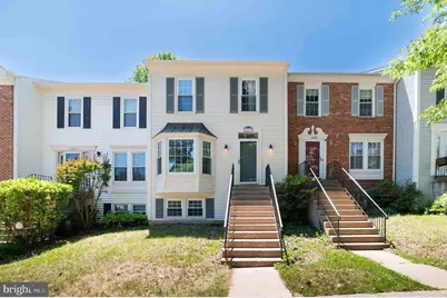 13833 Wakley Court, Centreville, VA 20121 - Photo 4
