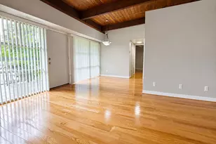 4933 Americana Dr, Annandale, VA 22003 - Photo 4