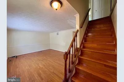 8112 Parkdale Court, Springfield, VA 22153 - Photo 4