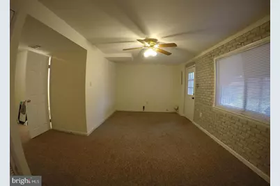 8112 Parkdale Court, Springfield, VA 22153 - Photo 12