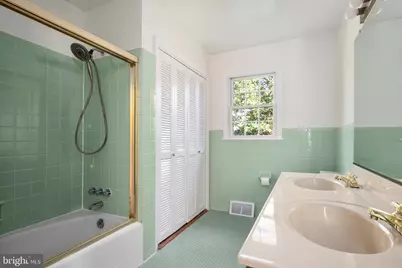 3606 Pinetree Terrace, Falls Church, VA 22041 - Photo 34