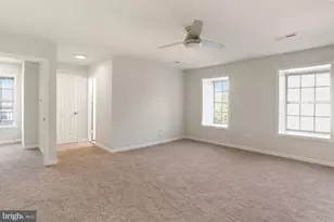 1454 McLean Mews Ct, McLean, VA 22101 - Photo 12