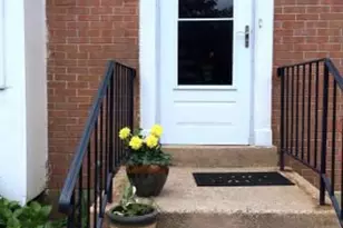 3064 Winter Pine Ct, Fairfax, VA 22031 - Photo 4