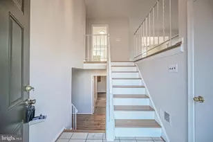 5539 Shooters Hill Ln, Fairfax, VA 22032 - Photo 2