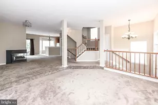 13100 Watchwood Ln, Fairfax, VA 22033 - Photo 6
