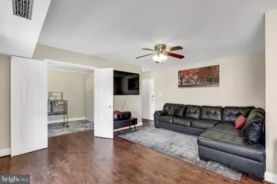 4943 Americana Drive #D-102, Annandale, VA 22003 - Photo 10