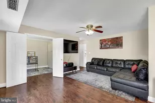 4943 Americana Dr, Annandale, VA 22003 - Photo 10