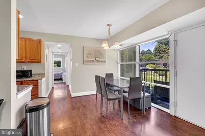 4943 Americana Drive #D-102, Annandale, VA 22003 - Photo 6