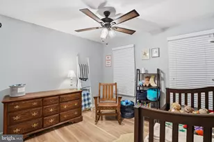 10903 Middlegate Dr, Fairfax, VA 22032 - Photo 24