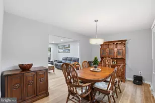 10903 Middlegate Dr, Fairfax, VA 22032 - Photo 8