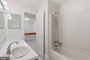 2043 Wethersfield Ct, Reston, VA 20191 - Photo 30