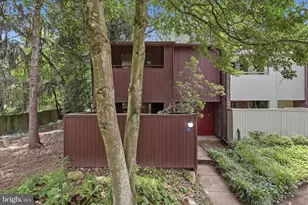 2043 Wethersfield Ct, Reston, VA 20191 - Photo 40