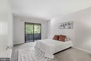 2043 Wethersfield Ct, Reston, VA 20191 - Photo 18