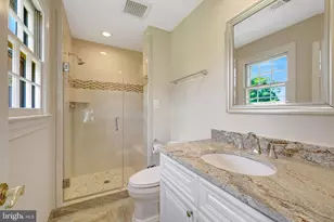 10114 Nedra Dr, Great Falls, VA 22066 - Photo 34