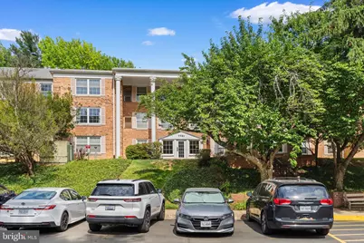 7721 Tremayne Place #204, McLean, VA 22102 - Photo 4
