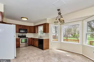 2205 Cedar Mill Ct, Vienna, VA 22182 - Photo 6