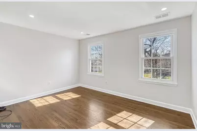 15206 Bannon Hill Court, Chantilly, VA 20151 - Photo 26