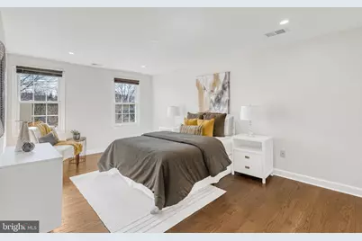 15206 Bannon Hill Court, Chantilly, VA 20151 - Photo 18