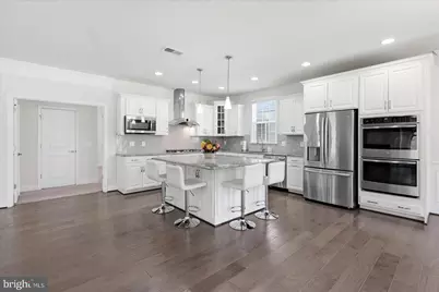 7922 Ashland Drive, Alexandria, VA 22315 - Photo 4