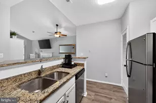 4439 Fair Stone Dr, Fairfax, VA 22033 - Photo 24