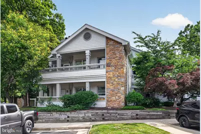 4439 Fair Stone Drive #201, Fairfax, VA 22033 - Photo 4