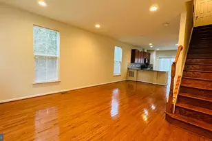 9430 Canonbury Square, Fairfax, VA 22031 - Photo 4