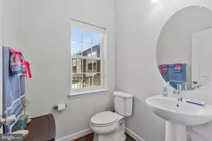 4402 Fair Lakes Ct, Fairfax, VA 22033 - Photo 12