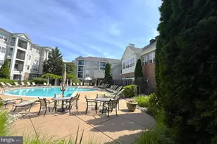 12953 Centre Park Cir, Herndon, VA 20171 - Photo 40
