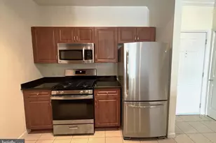 12953 Centre Park Cir, Herndon, VA 20171 - Photo 8