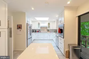 5229 Chippewa Pl, Alexandria, VA 22312 - Photo 20