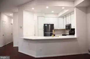 1324 Garden Wall Cir, Reston, VA 20194 - Photo 6
