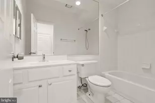 1324 Garden Wall Cir, Reston, VA 20194 - Photo 18