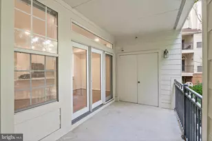 1324 Garden Wall Cir, Reston, VA 20194 - Photo 28